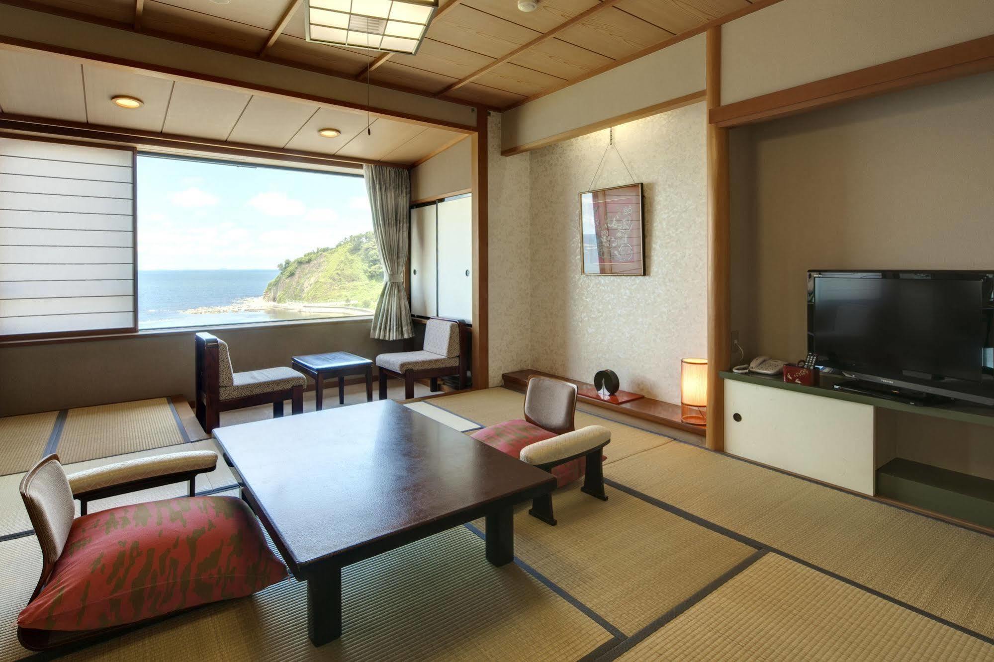 Wajima Onsen Yashio Hotel Exterior photo